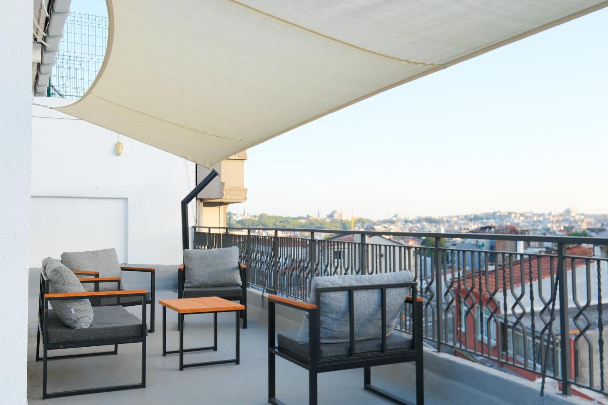 Urban Quarters - Bogazkesen Aparthotel Istanbul Luaran gambar